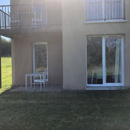 Appartement T2 Cabine Dans Residence Avec Piscine Proche Honfleur - Deauville - Pont L'Eveque Equemauville Exterior photo